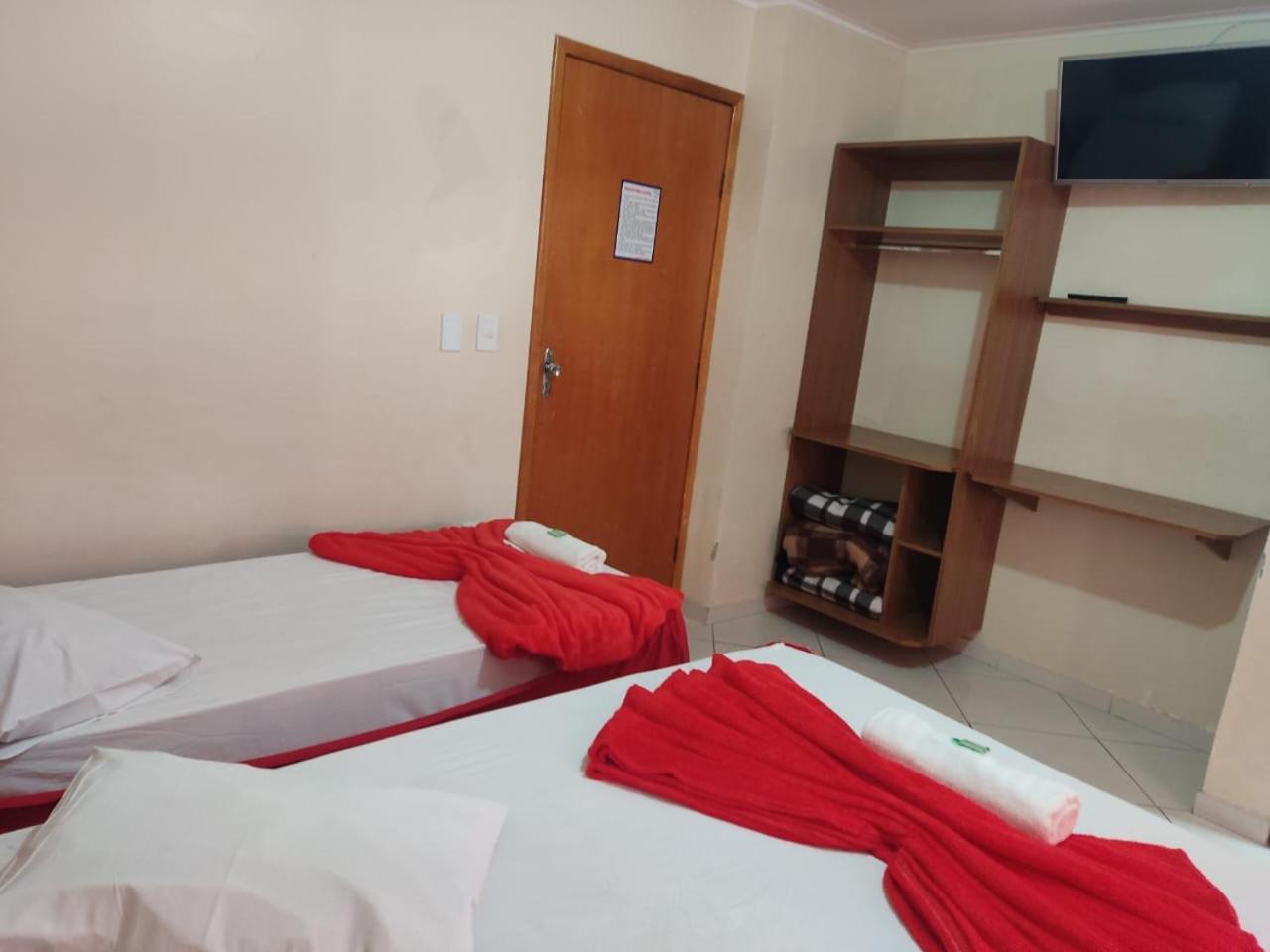 Hotel Sao Luiz Aparecida  Bagian luar foto