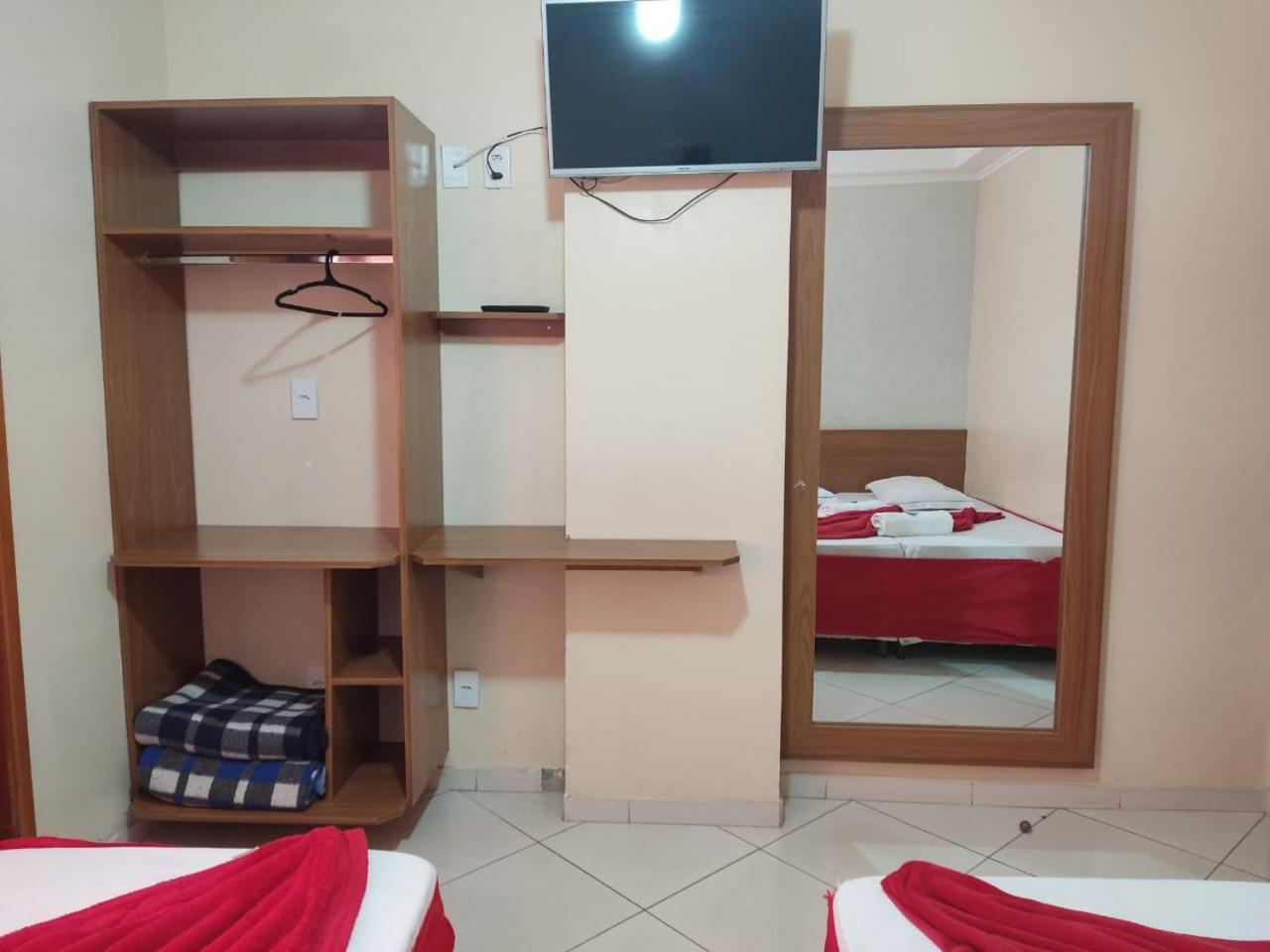 Hotel Sao Luiz Aparecida  Bagian luar foto