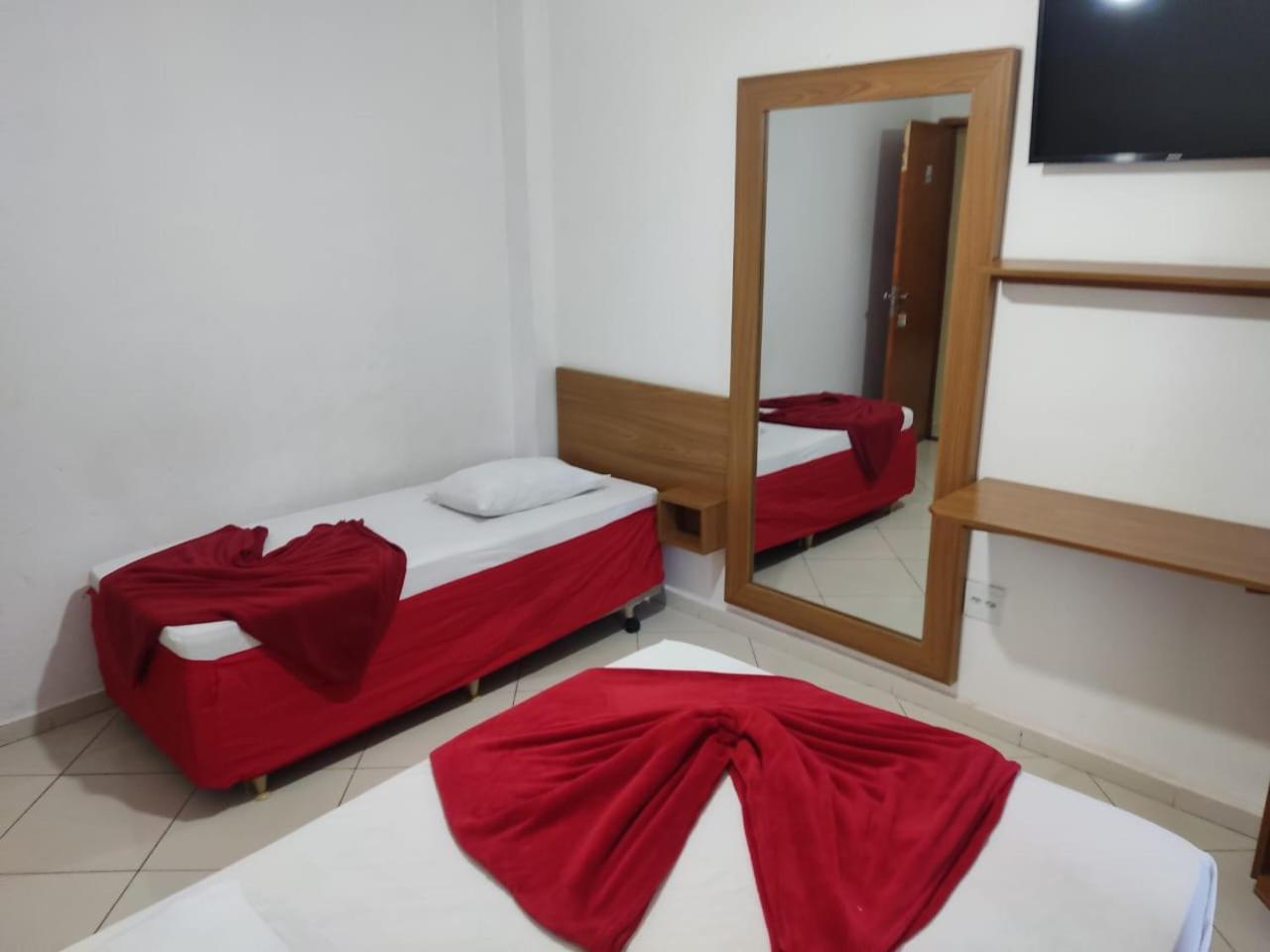 Hotel Sao Luiz Aparecida  Bagian luar foto